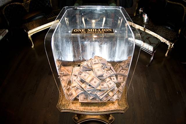 According to the press release, this is $1 million in cash, on display in the bar. And publicists never lie.  